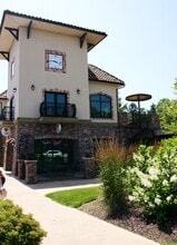 8 E Bridge St, Rockford, MI à louer Photo intérieure– Image 2 sur 2