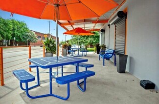 Plus de détails pour 812 Live Oak St, Houston, TX - Bureau/Local commercial à louer
