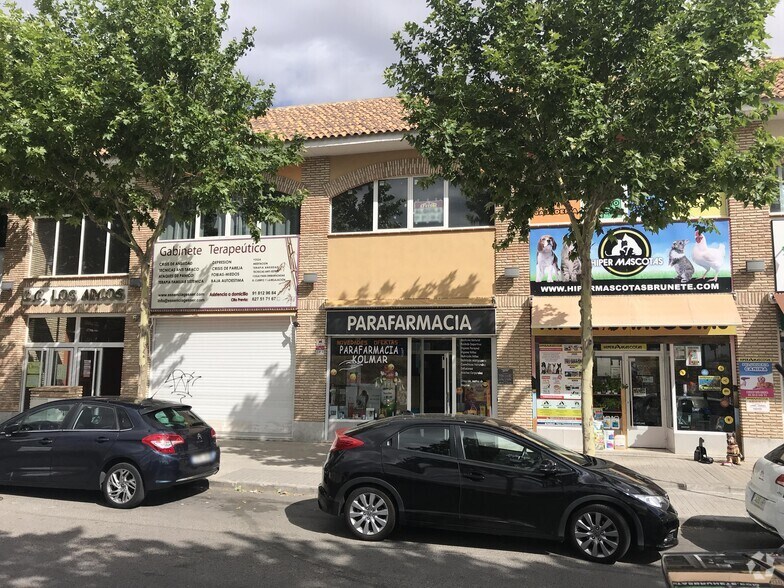 Calle José Antonio, 55, Sevilla la Nueva, Madrid à vendre - Photo de l’immeuble – Image 2 sur 3