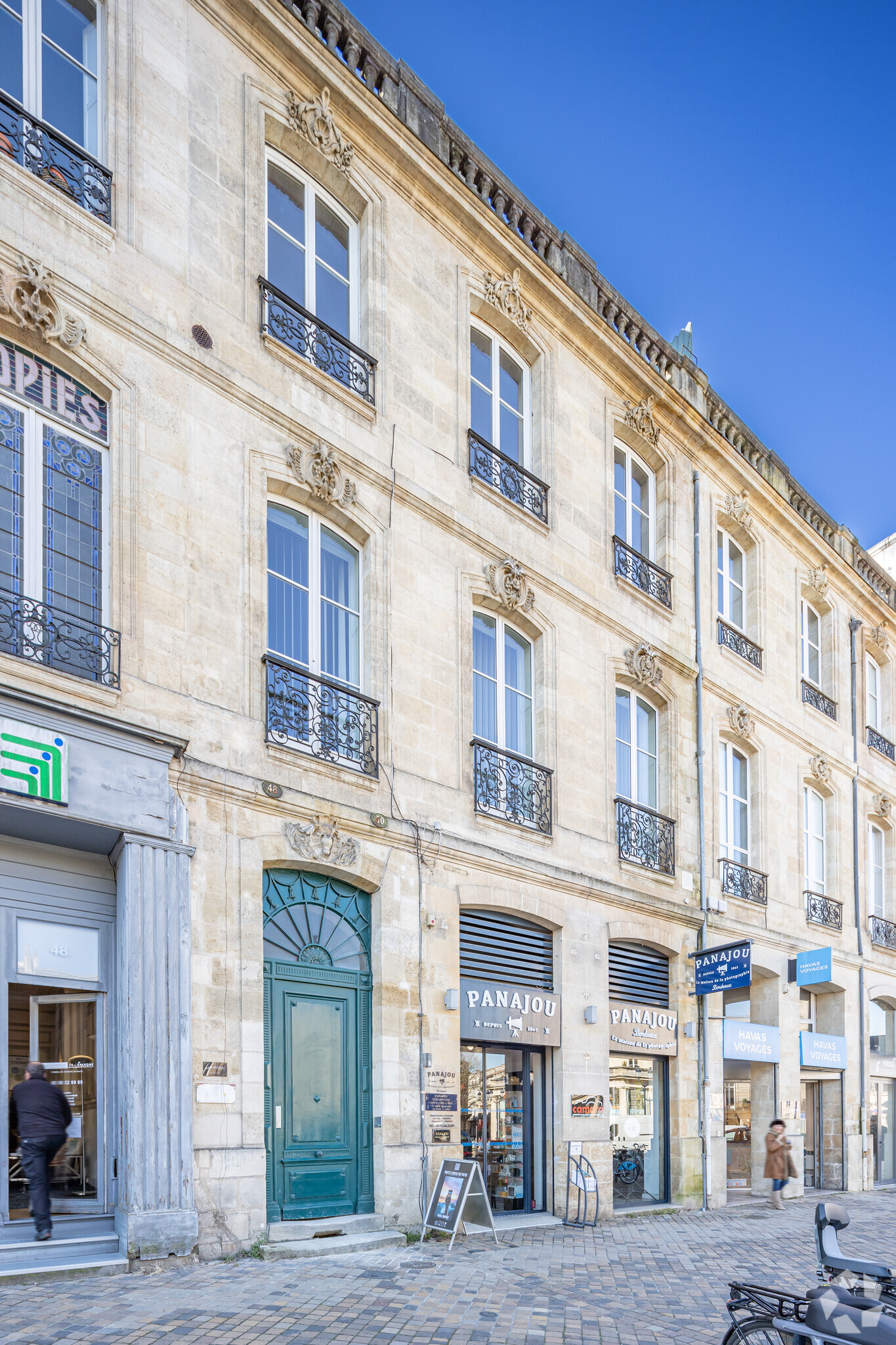 Bureau dans Bordeaux à louer Photo principale– Image 1 sur 4