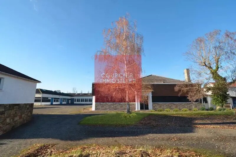6 Route De Lévis-Saint-Nom, Le Mesnil-Saint-Denis à louer - Photo de l’immeuble – Image 3 sur 4