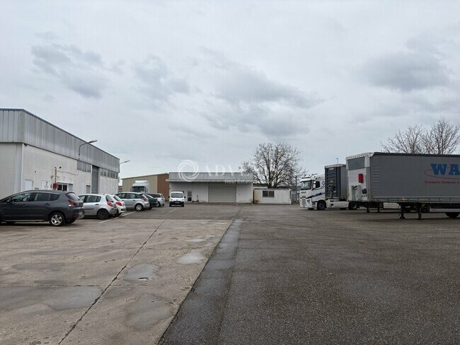 Plus de détails pour Local d'activités, Industriel/Logistique à louer