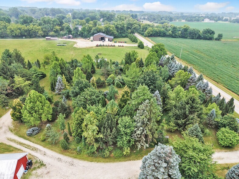 3004 Stieg Rd, Woodstock, IL à vendre - Photo de l’immeuble – Image 3 sur 7