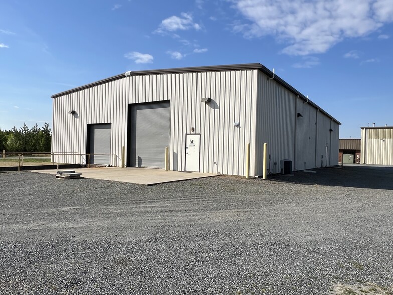 638 Tamco Rd, Reidsville, NC à louer - Photo de l’immeuble – Image 1 sur 12