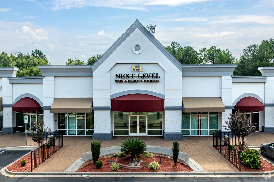 739 Galleria Blvd, Rock Hill, SC à louer - Photo de l’immeuble – Image 3 sur 8