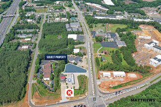 Plus de détails pour 215 Old Peachtree Rd NW, Suwanee, GA - Local commercial à vendre