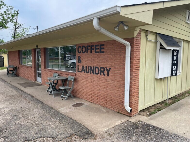 314 E Pennsylvania Ave, Van, TX à vendre - Photo de l’immeuble – Image 3 sur 15