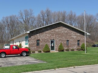 Plus de détails pour 4325 Lisa Dr, Tipp City, OH - Industriel/Logistique à vendre