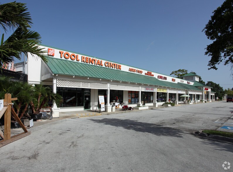 2865-2907 W New Haven Ave, Melbourne, FL à louer - Photo de l’immeuble – Image 3 sur 5