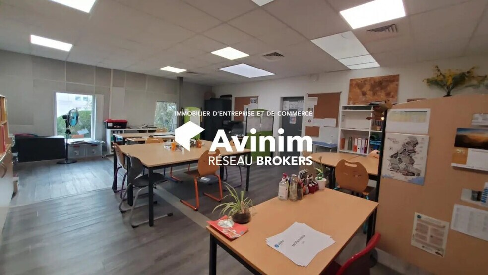 Bureau dans Annecy à louer - Photo intérieure – Image 2 sur 8