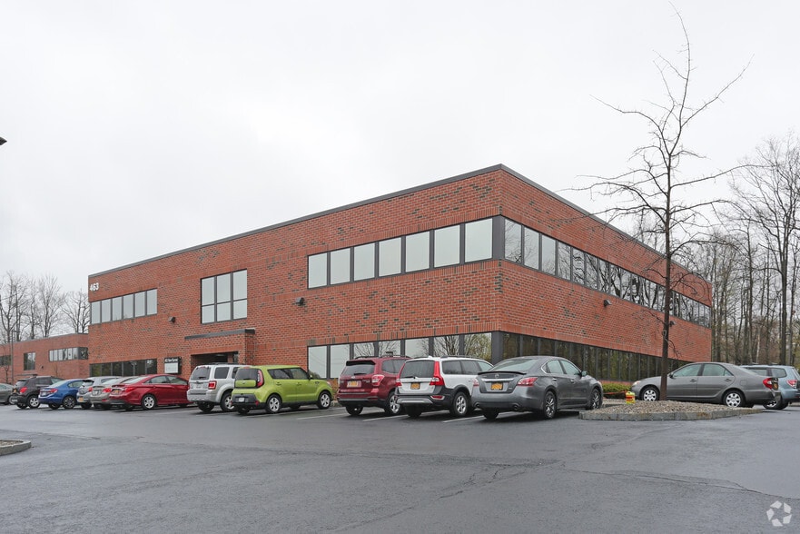 463 New Karner Rd, Albany, NY à louer - Photo principale – Image 1 sur 4