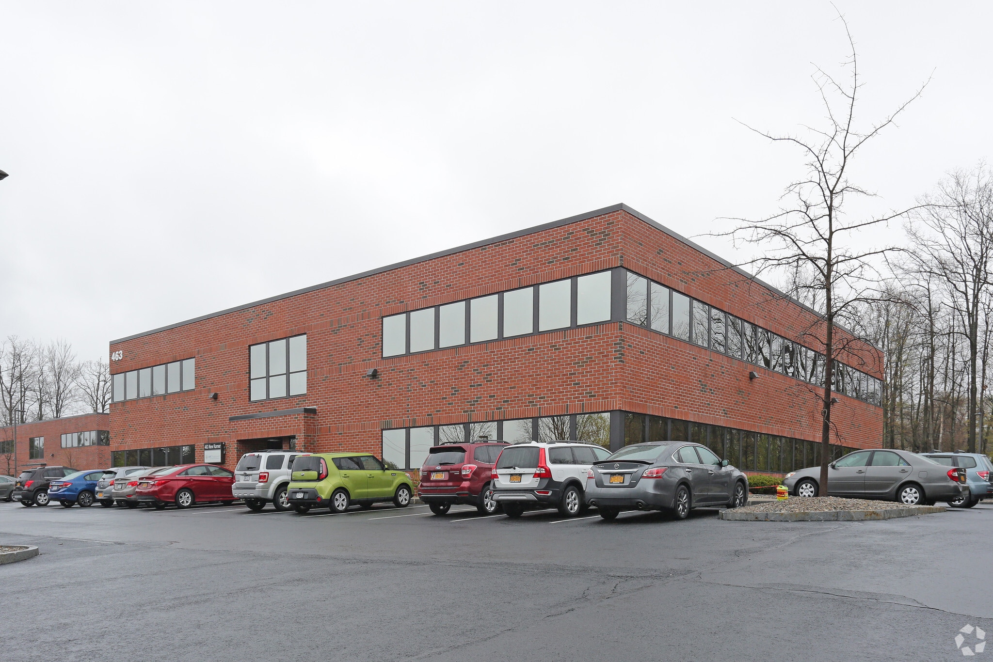 463 New Karner Rd, Albany, NY à louer Photo principale– Image 1 sur 5