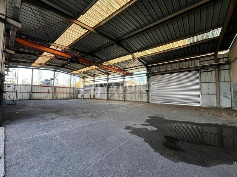 Industriel/Logistique dans Rillieux-la-Pape à vendre - Photo intérieure – Image 2 sur 5