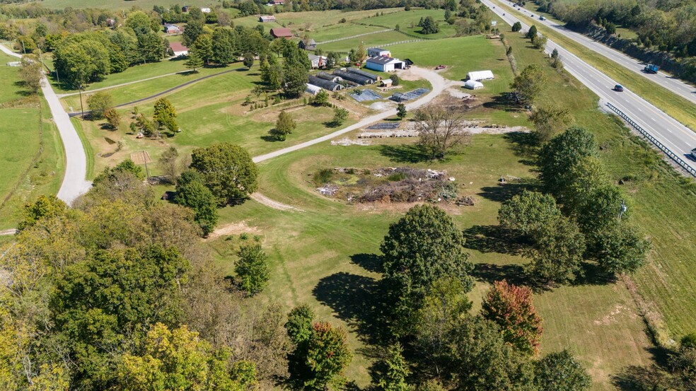 376 Cabin Creek Rd, Winchester, KY à vendre - Photo de l’immeuble – Image 2 sur 34