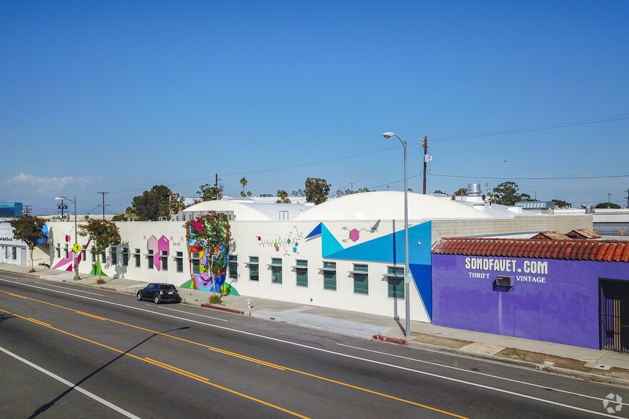 5370 Alhambra Ave, Los Angeles, CA à louer - Photo principale – Image 1 sur 25