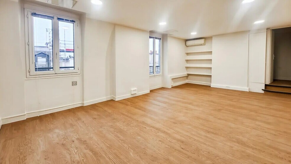 Bureau dans Paris à louer - Photo de l’immeuble – Image 2 sur 8