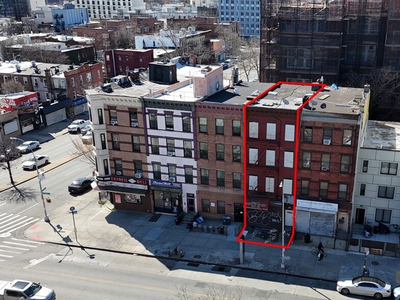 2204 Fulton St, Brooklyn, NY à vendre - Photo de l’immeuble – Image 1 sur 5