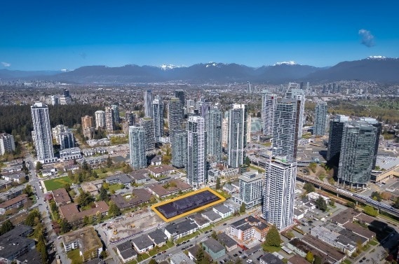6540 & 6592 Telford Avenue portefeuille de 2 biens à vendre sur LoopNet.fr - Aérien – Image 3 sur 6