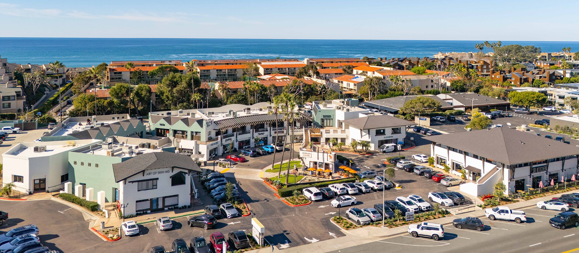 437 S Highway 101, Solana Beach, CA à louer Photo de l’immeuble– Image 1 sur 9