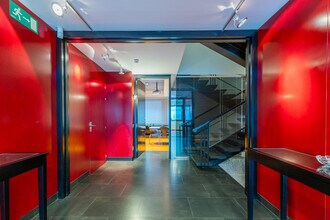 Calle de la Infanta Mercedes, 90, Madrid, Madrid à louer Photo intérieure– Image 2 sur 5