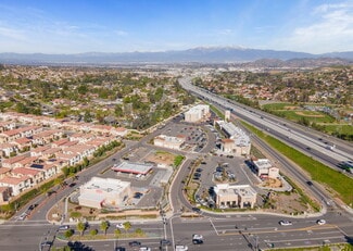 Plus de détails pour 1973 Foothill Parkway, Corona, CA - Local commercial à louer
