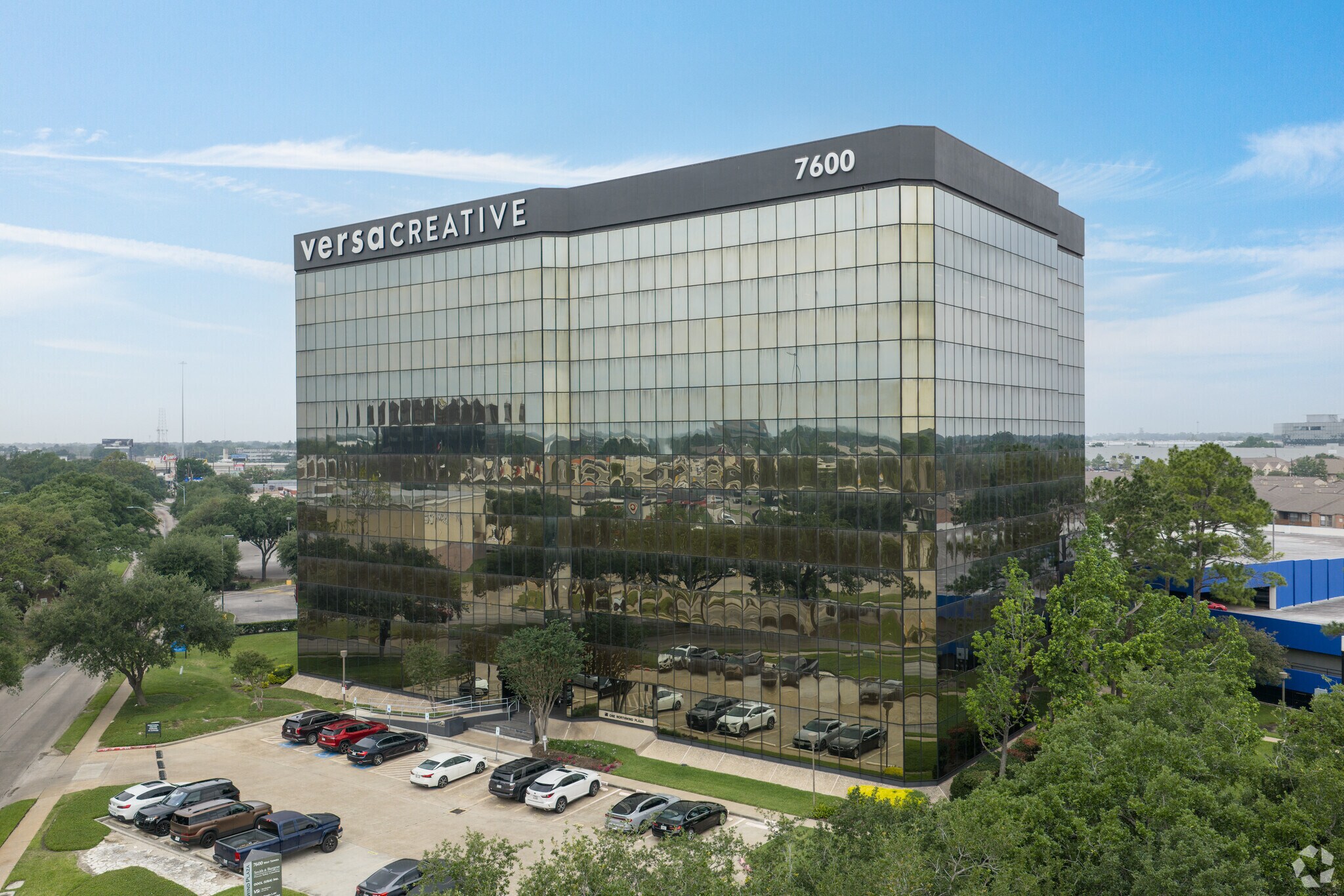 7600 W Tidwell Rd, Houston, TX à louer Photo de l’immeuble– Image 1 sur 29