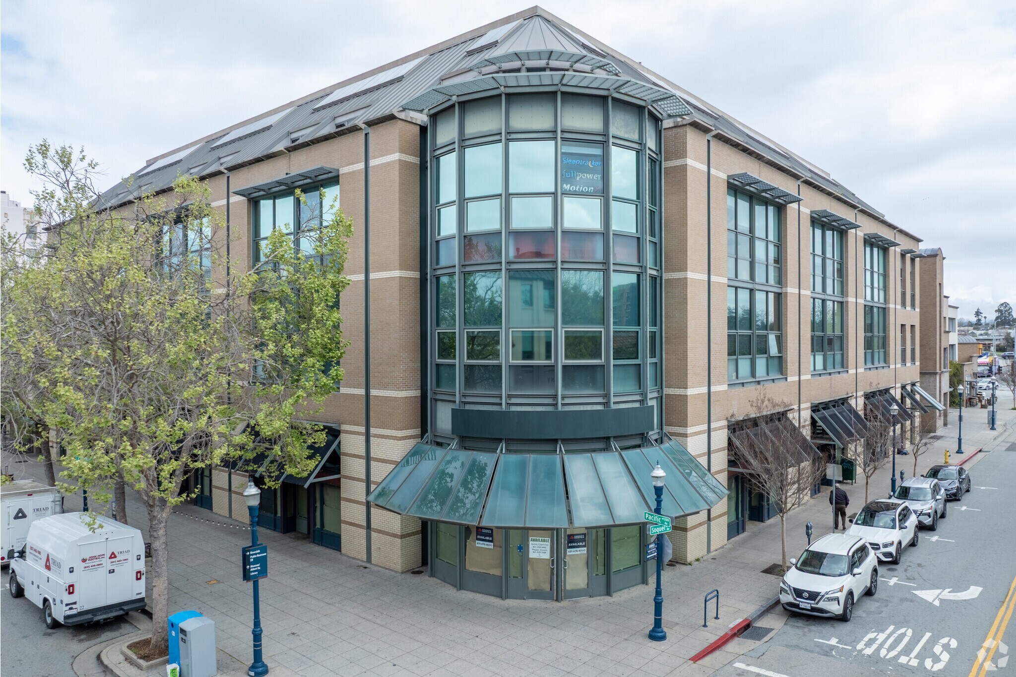 1200 Pacific Ave, Santa Cruz, CA à louer Photo principale– Image 1 sur 18