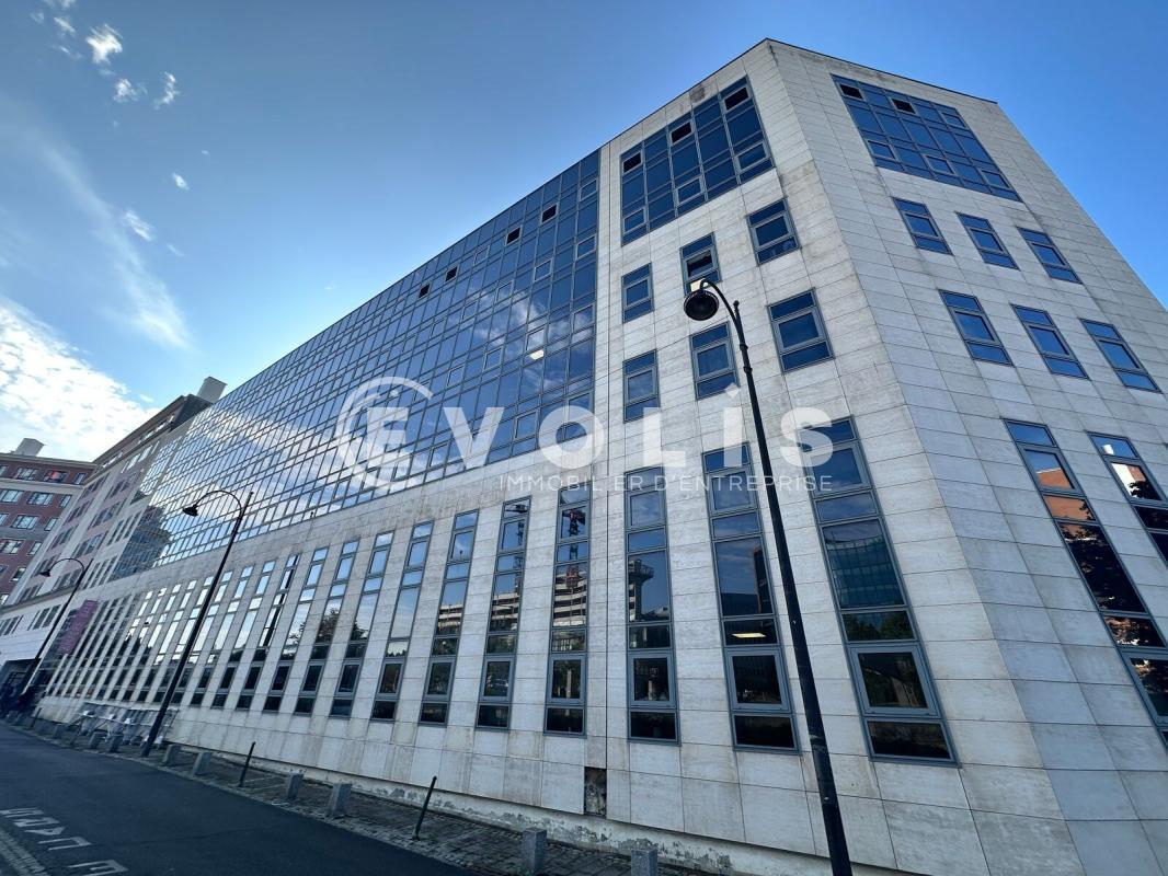 6-8 Rue Eugène Et Armand Peugeot, Rueil-Malmaison à louer Photo de l’immeuble– Image 1 sur 18