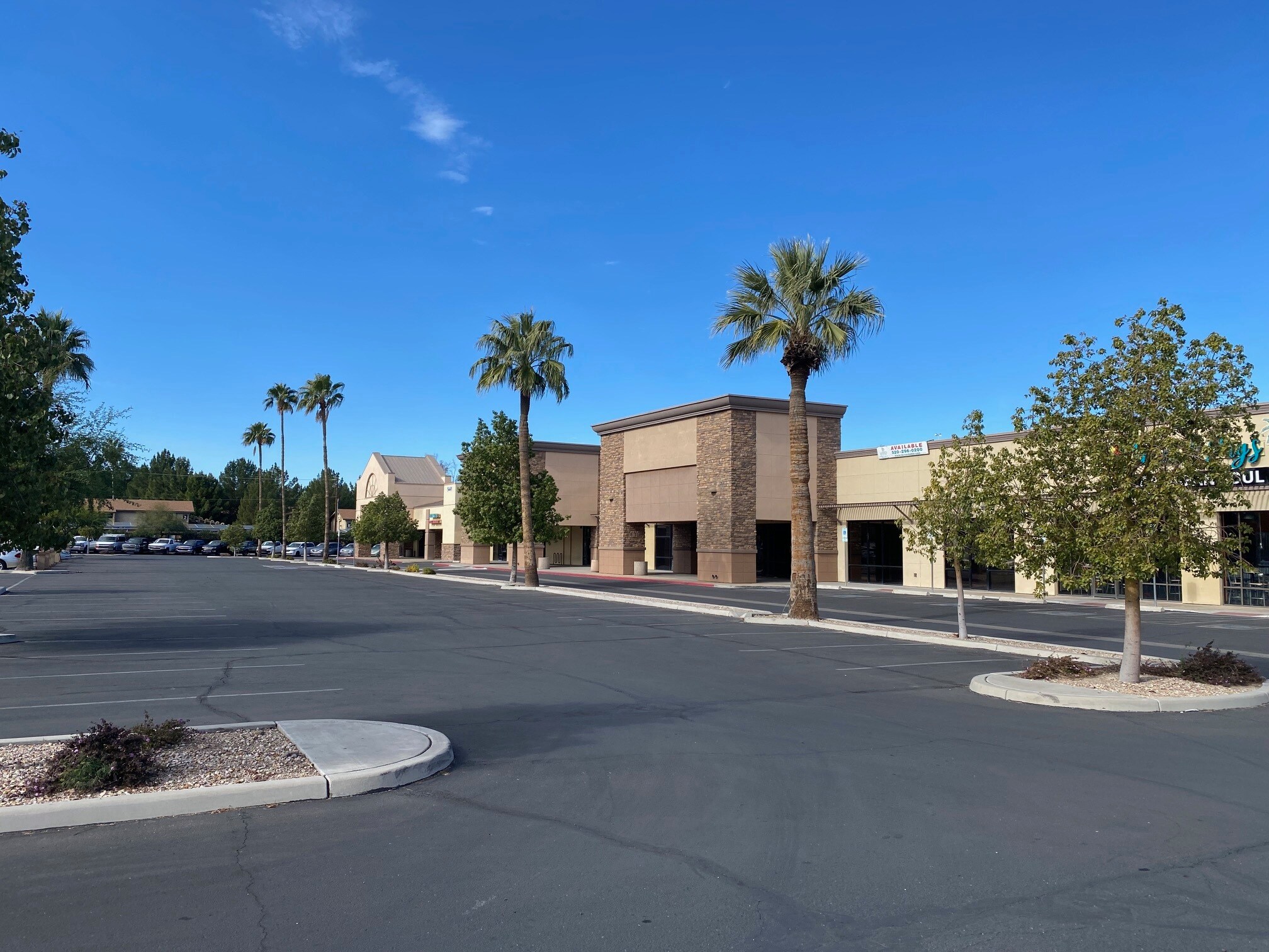 5425 E 22nd St, Tucson, AZ à louer Photo principale– Image 1 sur 9