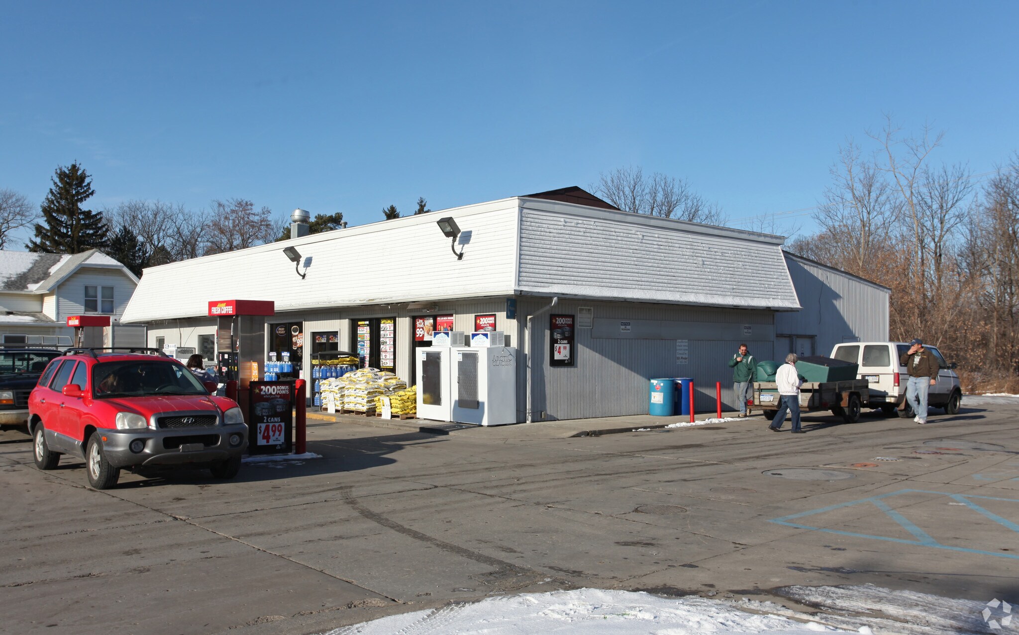 206 W Grand River Ave, Williamston, MI à louer Photo principale– Image 1 sur 7