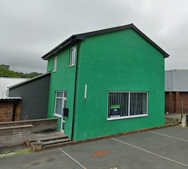 Glan Yr Afon Industrial Estate, Aberystwyth à louer - Photo principale – Image 1 sur 5
