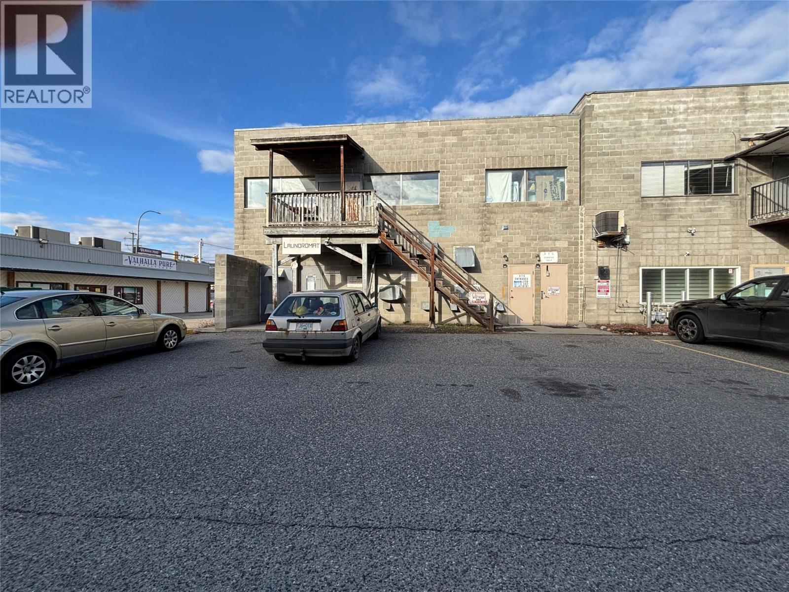 2810 48 Av, Vernon, BC à louer Photo intérieure– Image 1 sur 6