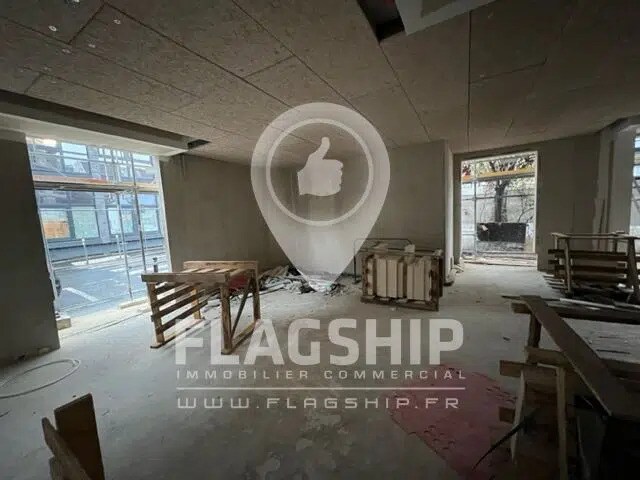 Local commercial dans Saint-Ouen-sur-Seine à vendre - Photo intérieure – Image 2 sur 5