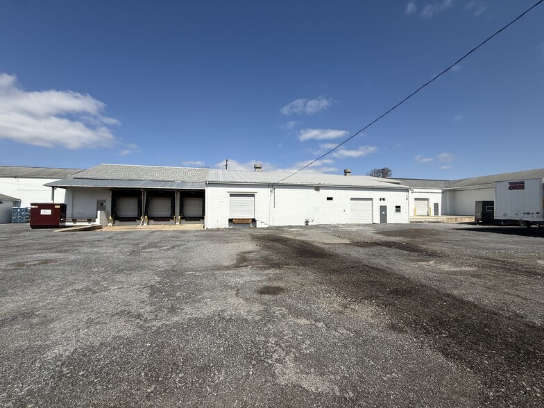 175 Willow St, Toughkenamon, PA à louer - Photo de l’immeuble – Image 2 sur 24