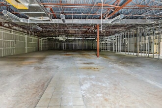 1247 Burkemont Ave, Morganton, NC à louer Photo intérieure– Image 2 sur 6