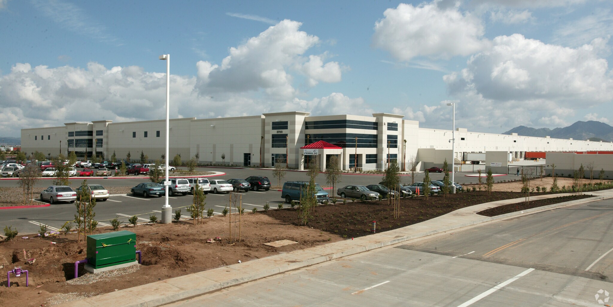 3700 Indian Ave, Perris, CA à louer Photo principale– Image 1 sur 3