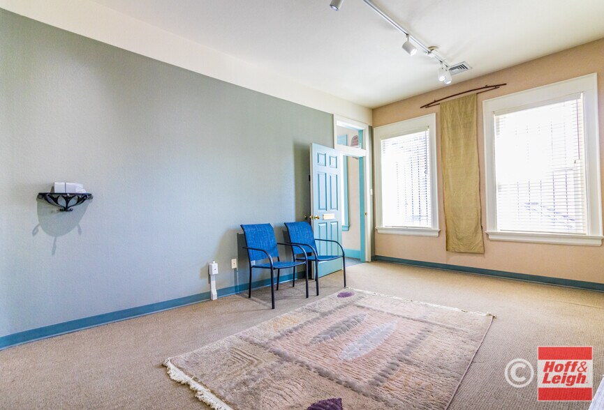 110 N Tejon St, Colorado Springs, CO à vendre - Photo intérieure – Image 2 sur 3