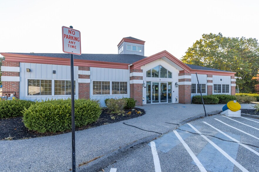5 Willey Rd, Saco, ME à vendre - Photo de l’immeuble – Image 2 sur 6