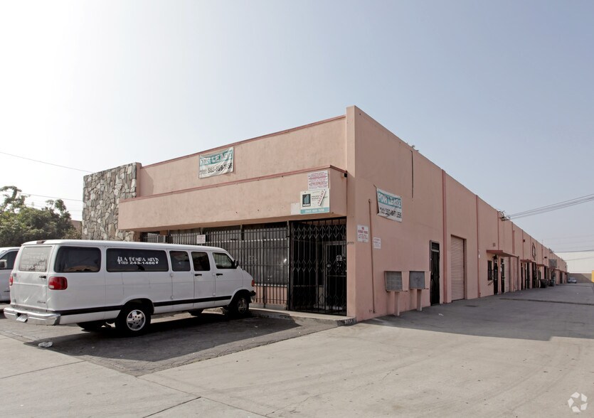6001 Maywood Ave, Huntington Park, CA à vendre - Photo de l’immeuble – Image 2 sur 5