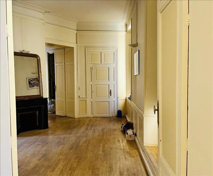 Local commercial dans Bordeaux à louer - Photo intérieure – Image 2 sur 5