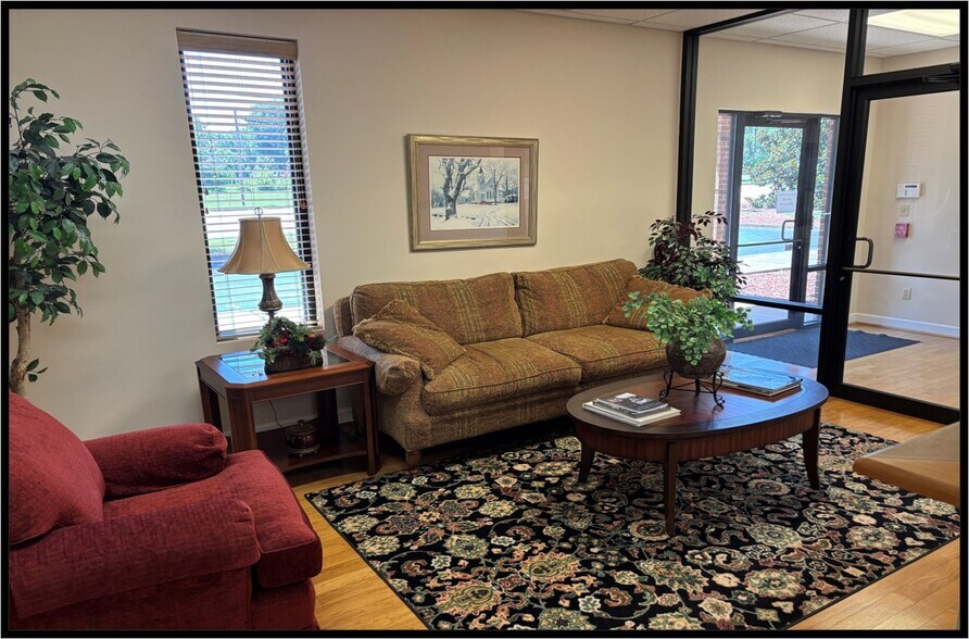 2926 E Main Street Ext, Spartanburg, SC à vendre - Photo de l’immeuble – Image 2 sur 6