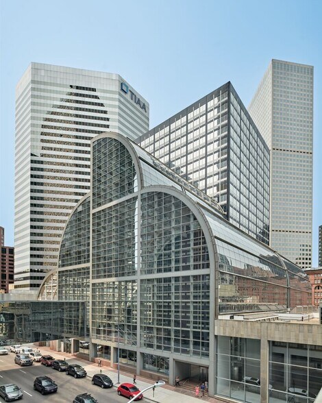 1740 Broadway, Denver, CO à louer - Photo de l’immeuble – Image 2 sur 21
