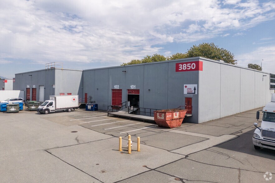 3850 Jacombs Rd, Richmond, BC à louer - Photo de l’immeuble – Image 3 sur 3