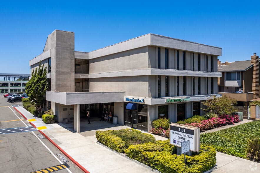 2101 Vale Rd, San Pablo, CA à louer - Photo principale – Image 1 sur 15