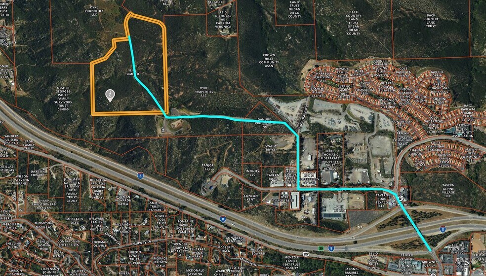 TAVERN RD, Alpine, CA à vendre - Photo de l’immeuble – Image 1 sur 17