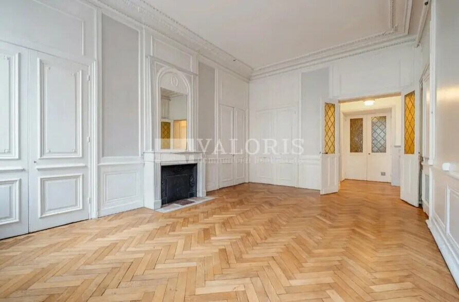 Bureau dans Lyon à vendre - Photo intérieure – Image 1 sur 6