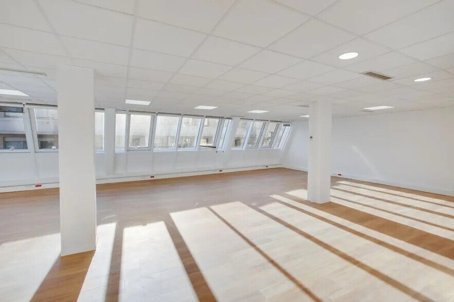 125 Rue Aristide Briand, Levallois-Perret à louer - Photo de l’immeuble – Image 3 sur 8
