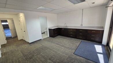 1144 N Airport Rd, Cedar City, UT à louer Photo intérieure– Image 2 sur 11