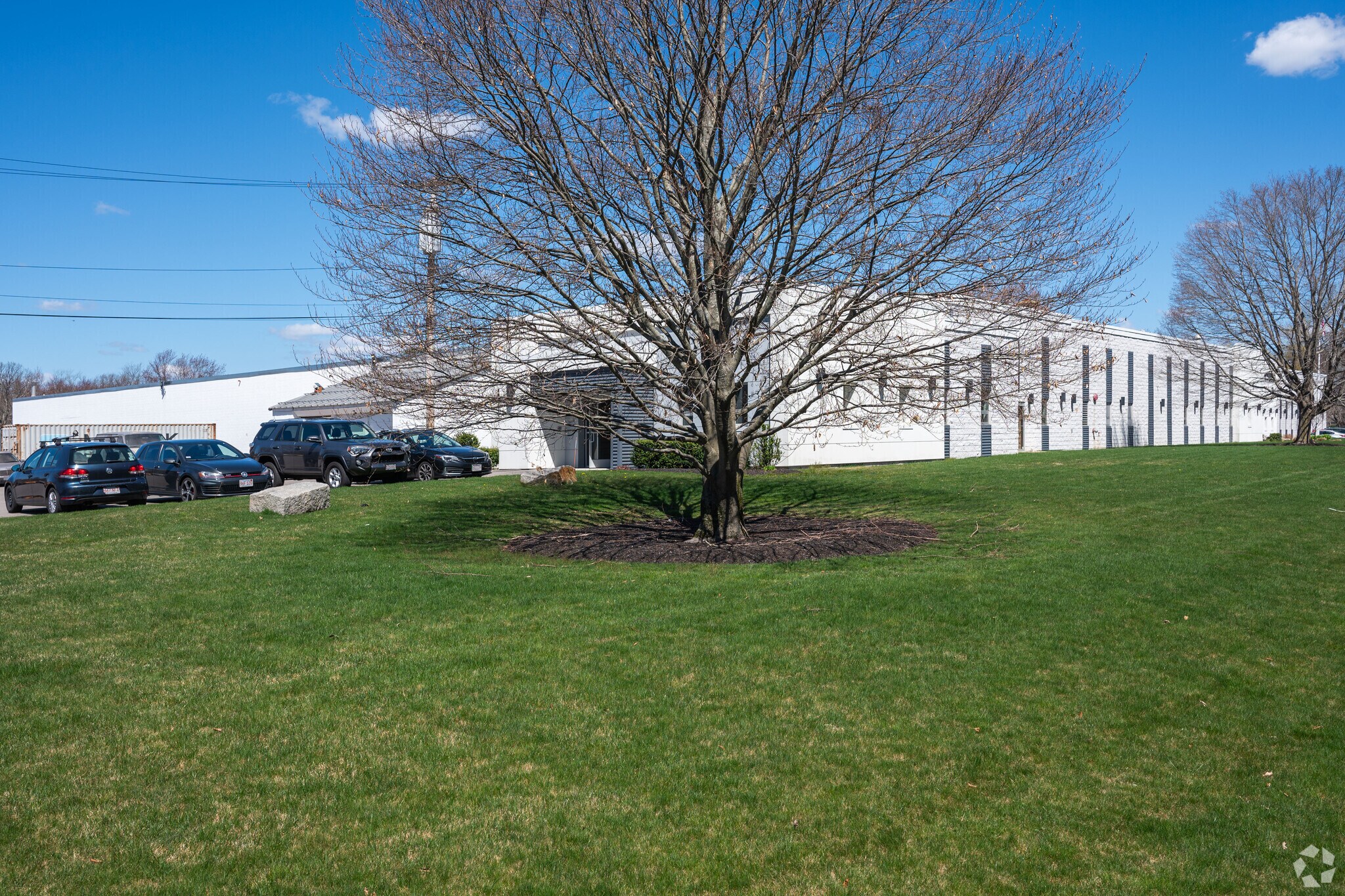 15-21 University Rd, Canton, MA à louer Photo principale– Image 1 sur 7