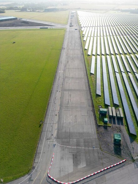 Red Barn Lane, Wroughton à louer - Aérien – Image 3 sur 11